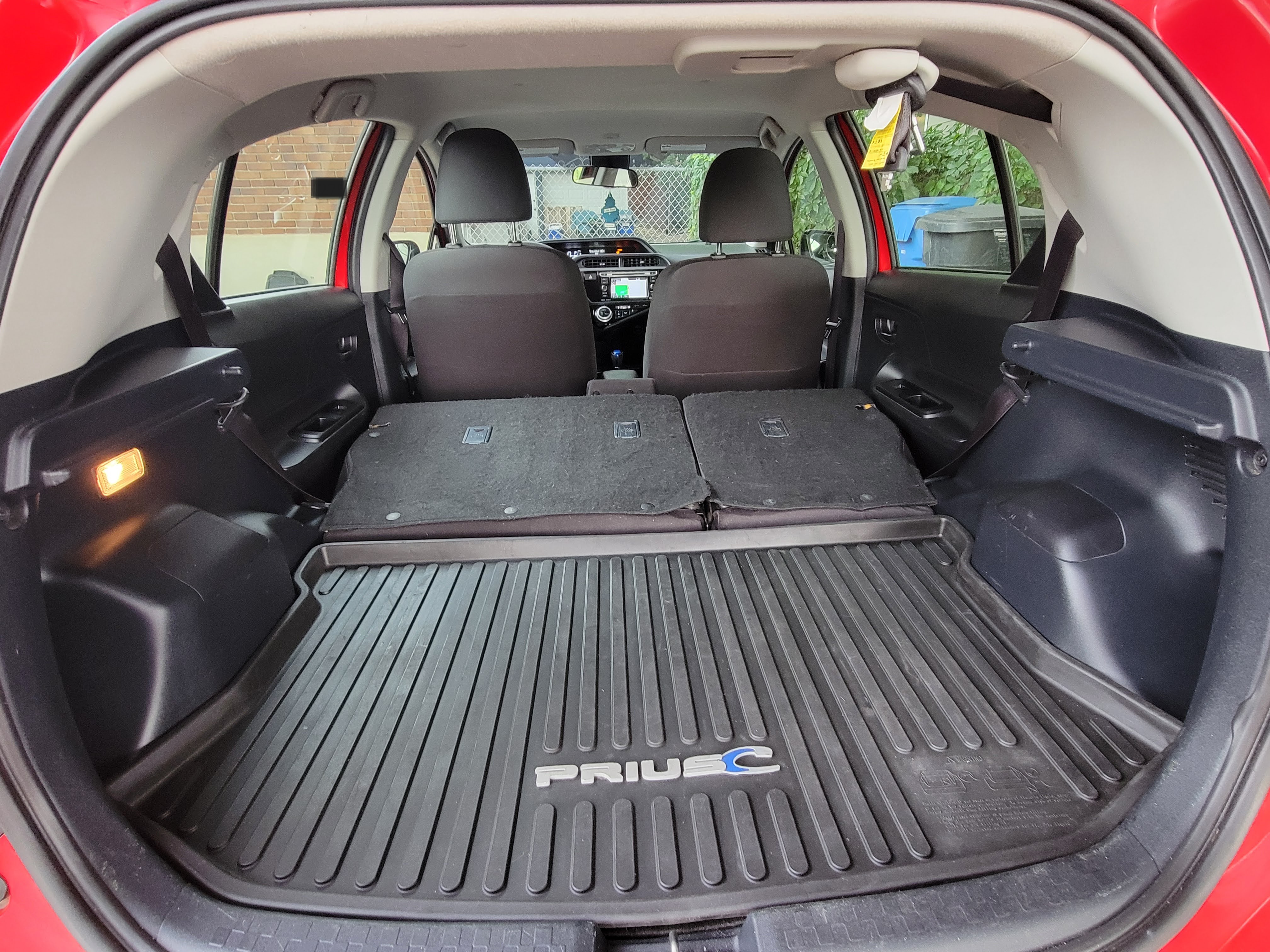 Used 2017 Toyota Prius C Three FWD image 27