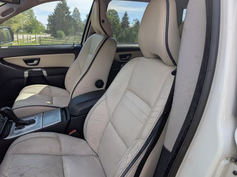 Used 2009 Volvo XC90 V8 R-Design AWD/4WD image 6