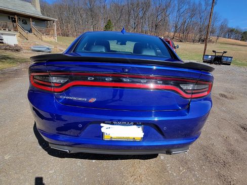 Used 2018 Dodge Charger GT image 8