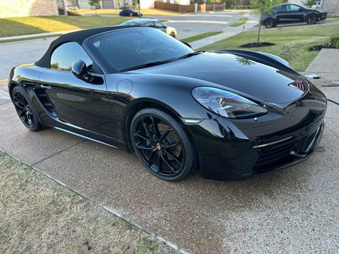 Used 2024 Porsche 718 Boxster image 6