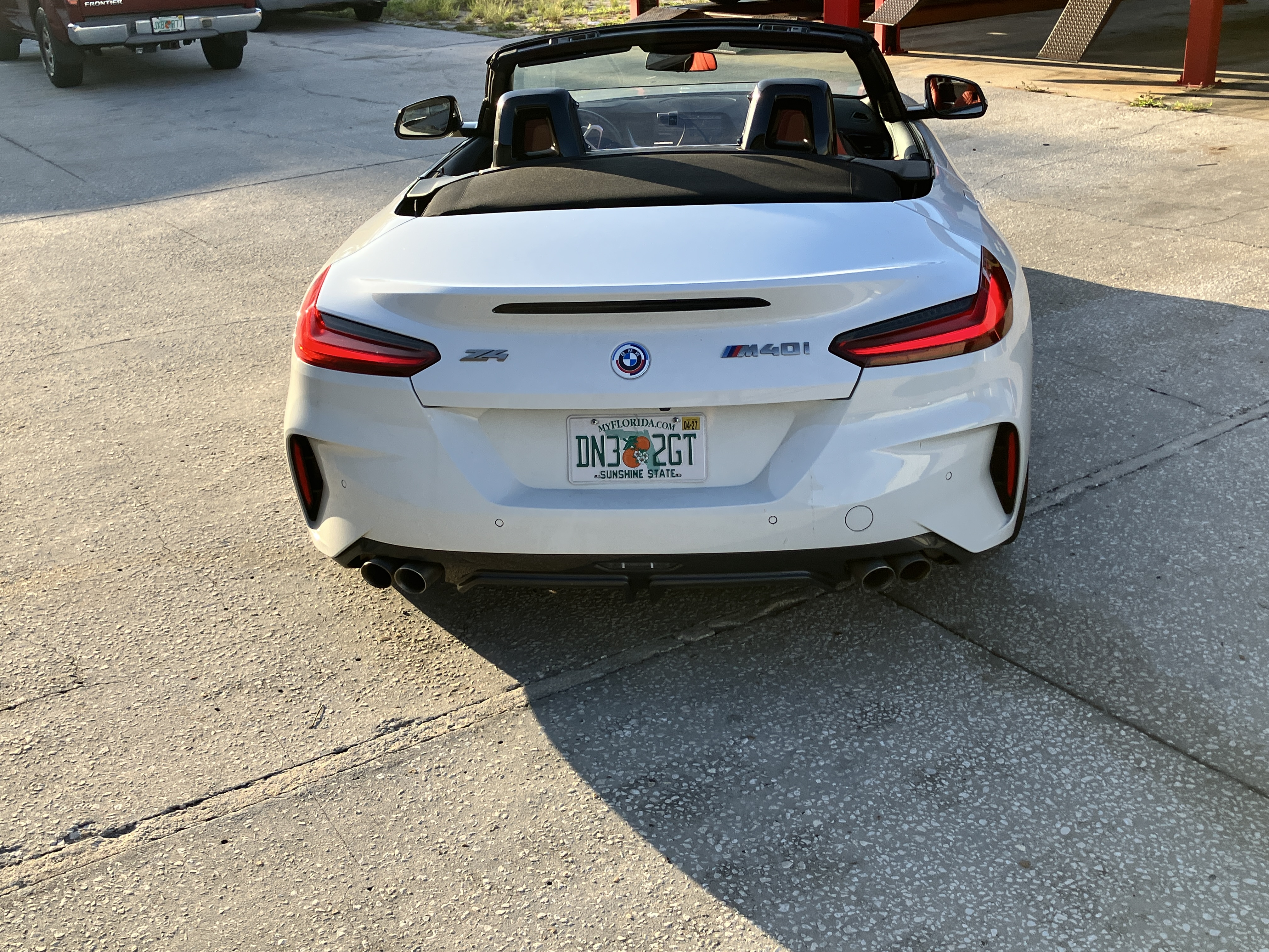 Used 2022 BMW Z4 M40i w/ Premium Package RWD image 12