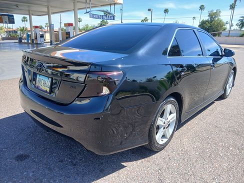 Used 2012 Toyota Camry SE image 4