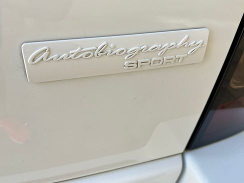 Used 2012 Land Rover Range Rover Sport Autobiography AWD/4WD image 23