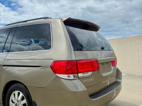 Used 2010 Honda Odyssey EX-L image 5