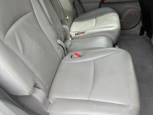 Used 2010 Toyota Highlander Limited image 14