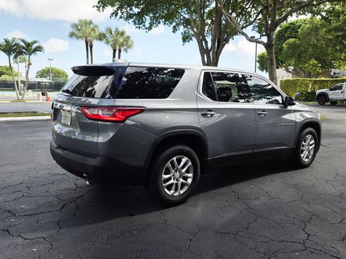 Used 2018 Chevrolet Traverse LS image 6