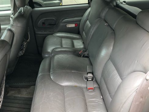 Used 1995 GMC Yukon 4WD 4-Door image 8