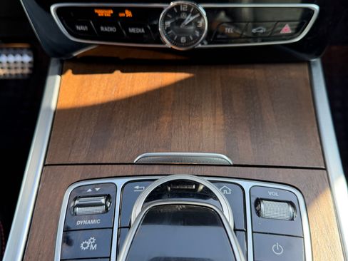 Used 2021 Mercedes-Benz G 550 image 22