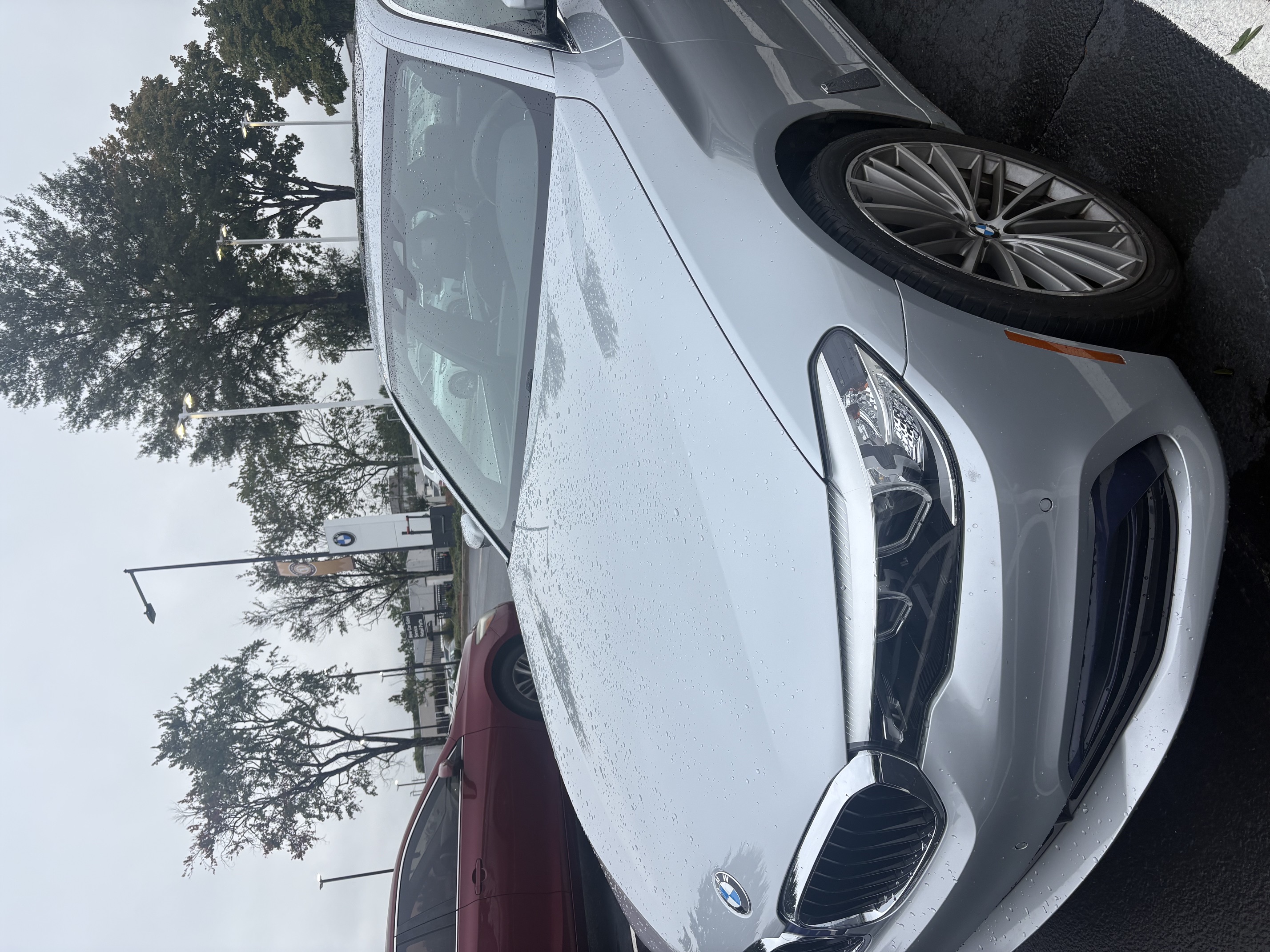 Used 2019 BMW 530i xDrive w/ Convenience Package AWD/4WD image 1