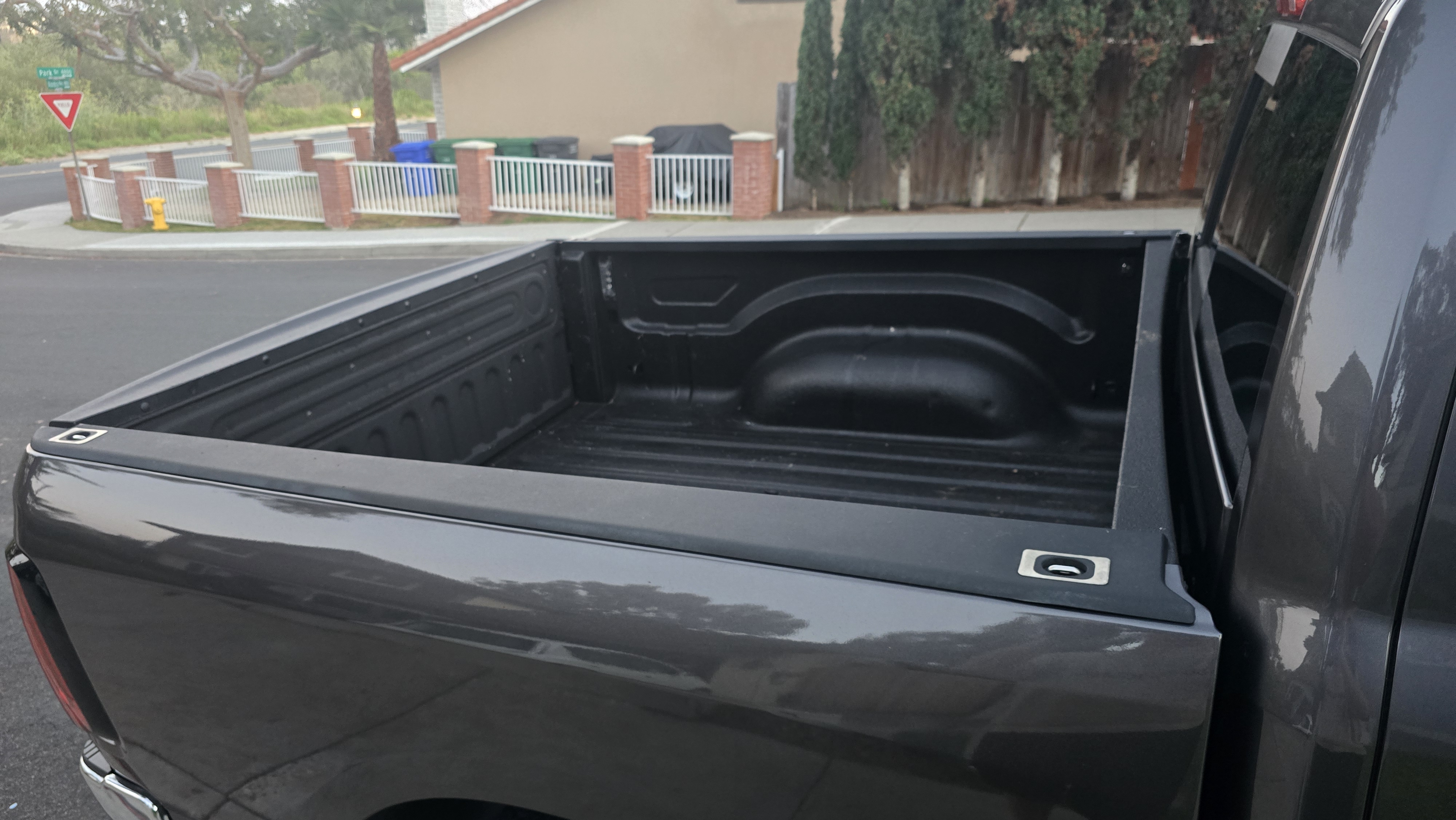 Used 2017 RAM 1500 Big Horn AWD/4WD image 9