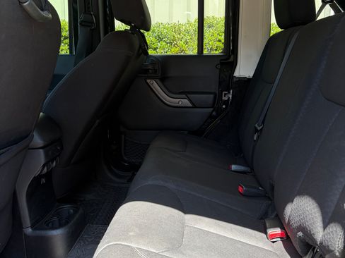 Used 2013 Jeep Wrangler Unlimited Sport AWD/4WD image 8