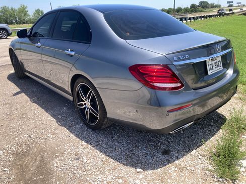 Used 2020 Mercedes-Benz E 350 Sedan image 28