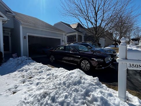 Used 2017 Lincoln Continental Reserve w/ Luxury Package image 9