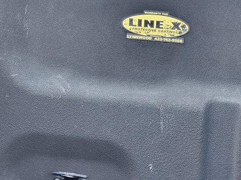 Used 2011 Ford F150 XLT w/ XLT Chrome Pkg AWD/4WD image 9