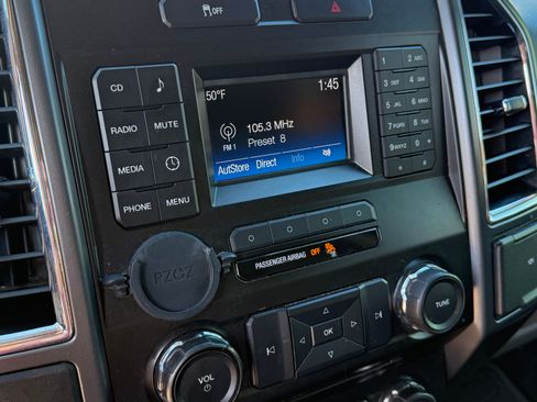 Used 2016 Ford F150 XLT image 27