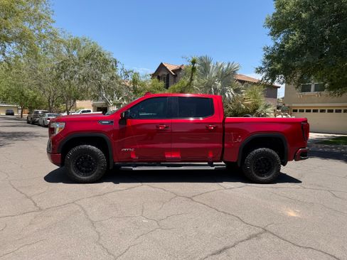 Used 2021 GMC Sierra 1500 AT4 w/ AT4 Value Package AWD/4WD image 5