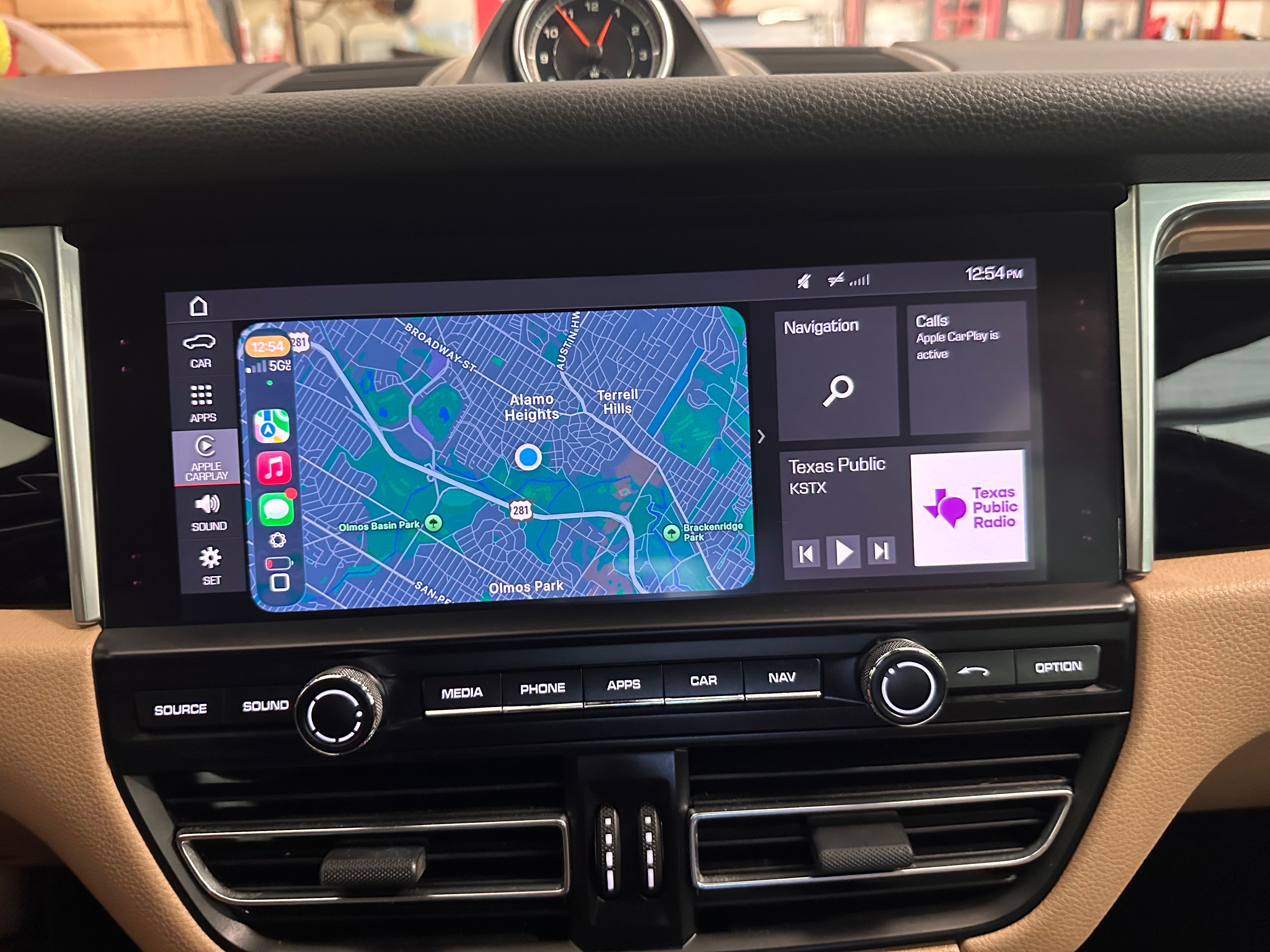 Used 2019 Porsche Macan AWD/4WD image 14
