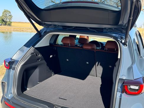 Used 2023 MAZDA CX-50 Meridian Edition w/ Apex Package image 17