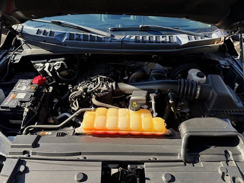 Used 2018 Ford F150 XL w/ Equipment Group 101A Mid image 10