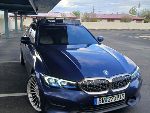 Used 2020 BMW 330i Sedan w/ Premium Package image 6