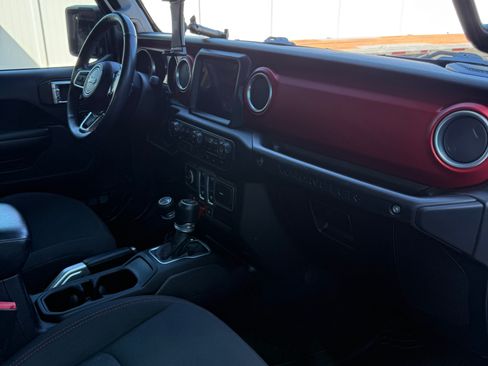 Used 2018 Jeep Wrangler Rubicon image 9