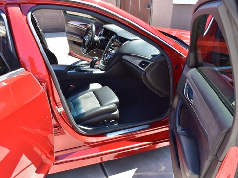 Used 2016 Cadillac CTS V w/ Luxury Package RWD image 20