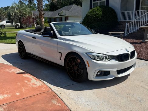 Used 2017 BMW 440i Convertible RWD image 2