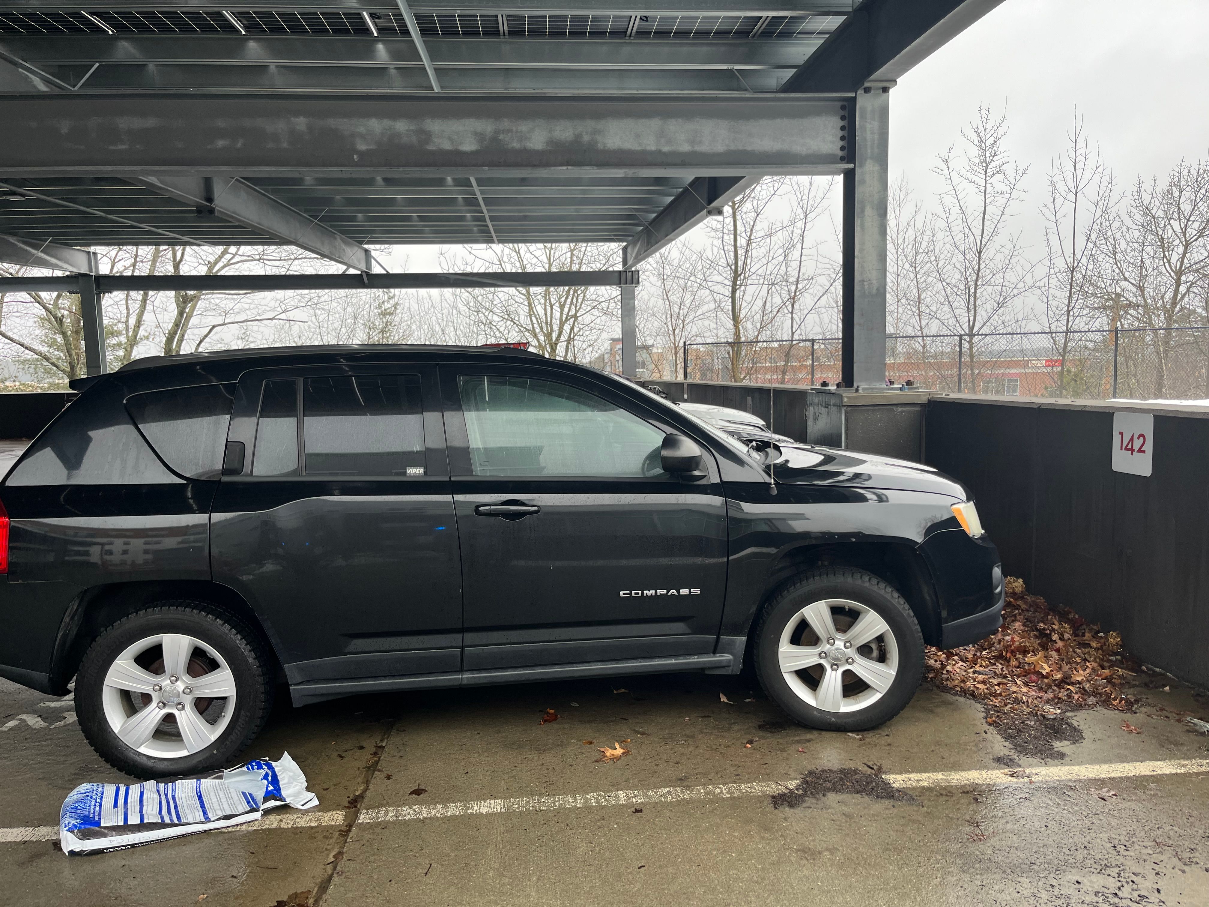 Used 2012 Jeep Compass Sport FWD image 8