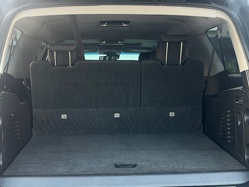 Used 2018 GMC Yukon XL Denali w/ Open Road Package image 6