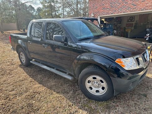 Used 2012 Nissan Frontier S image 1