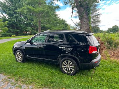 Used 2011 Kia Sorento EX w/ Premium Pkg