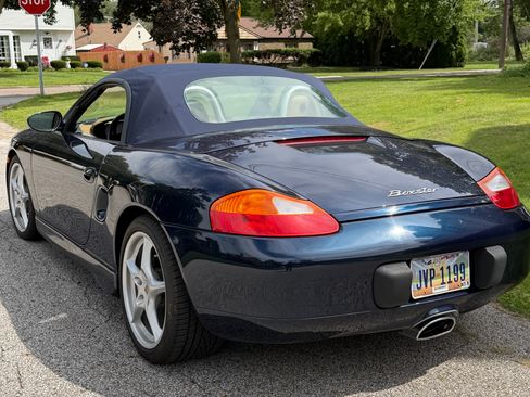 Used 1999 Porsche Boxster RWD image 12