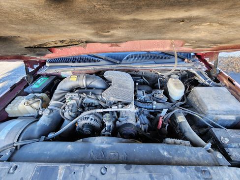 Used 2006 Chevrolet Silverado 2500 4x4 Crew Cab w/ Heavy-Duty Power Package image 6