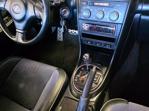 Used 2002 Lexus IS 300 RWD image 11