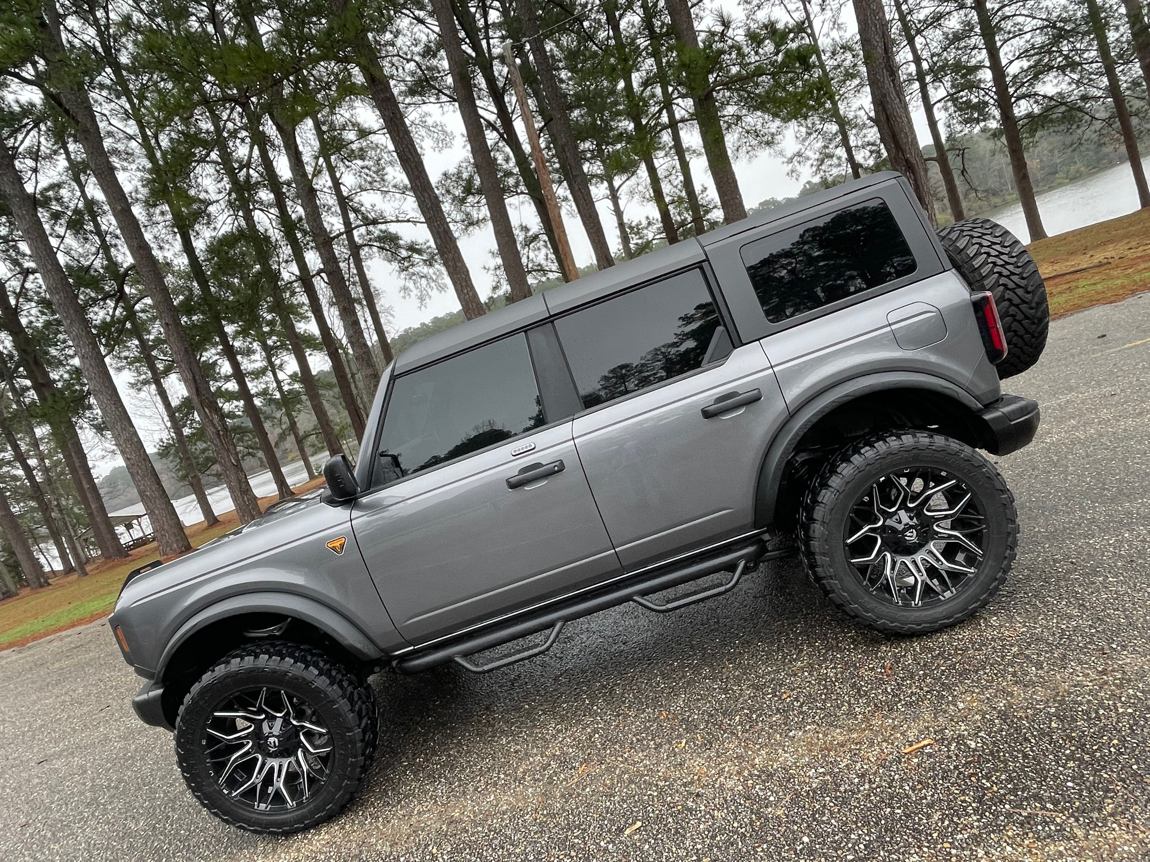 Used 2022 Ford Bronco Badlands AWD/4WD image 1