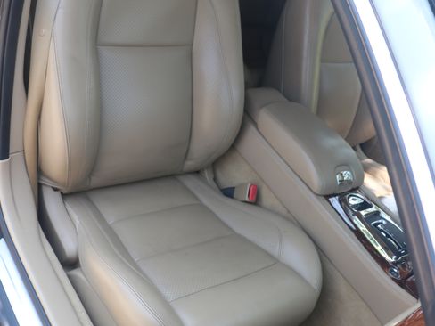 Used 2008 Jaguar XKR R image 18