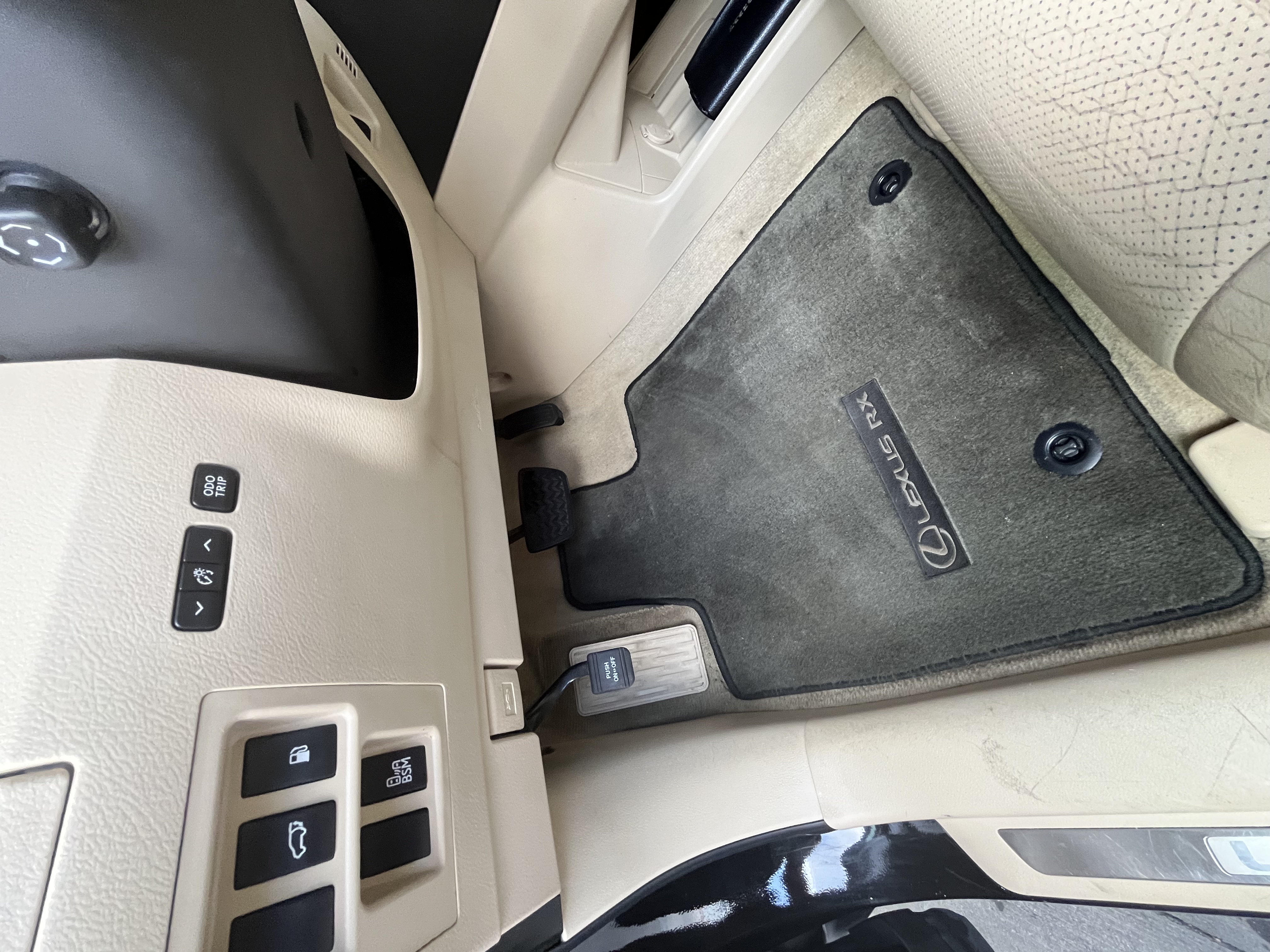 Used 2013 Lexus RX 350 FWD w/ Navigation Pkg image 21