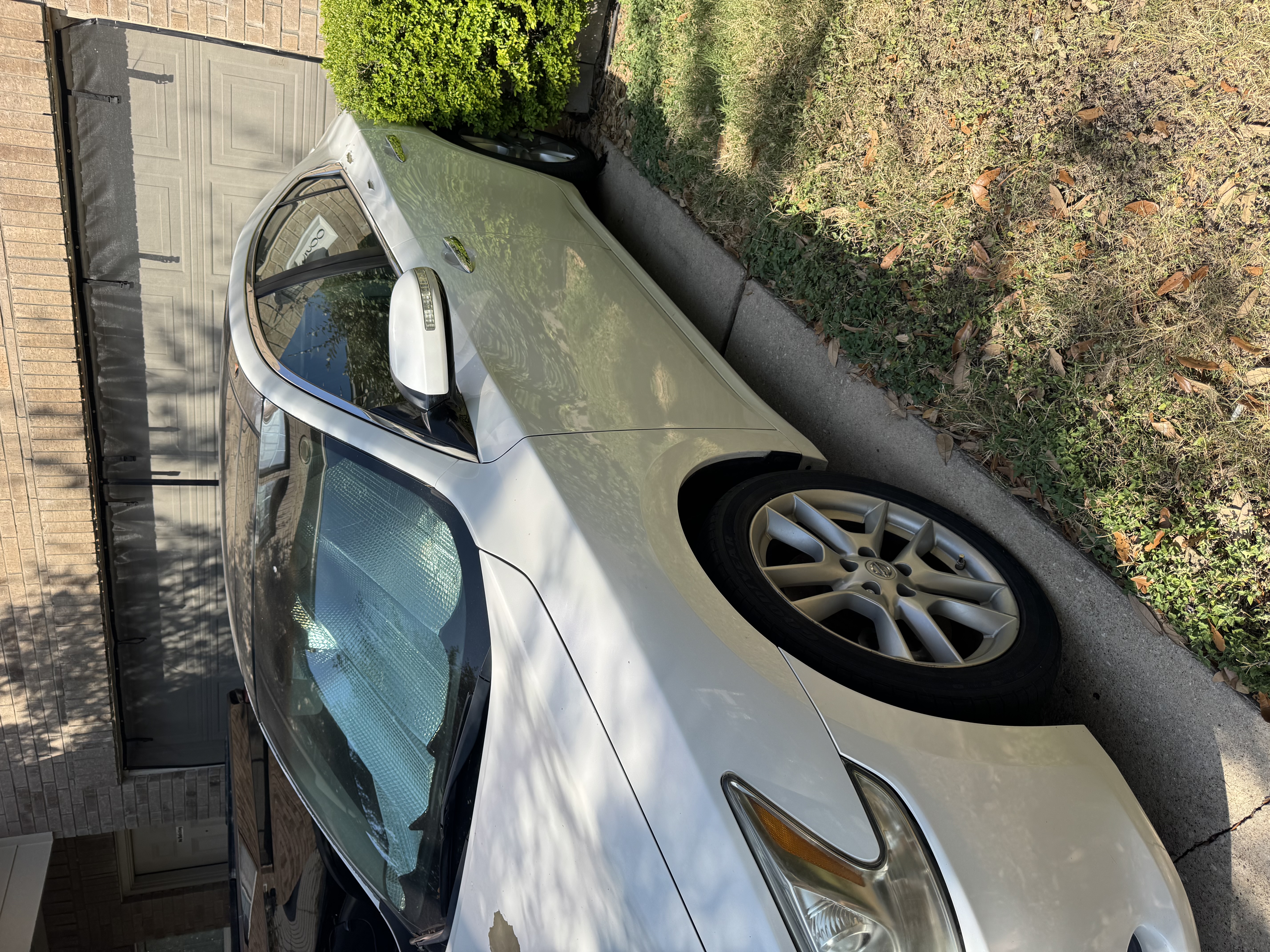 Used 2010 Nissan Maxima 3.5 SV w/ Premium Pkg FWD image 1