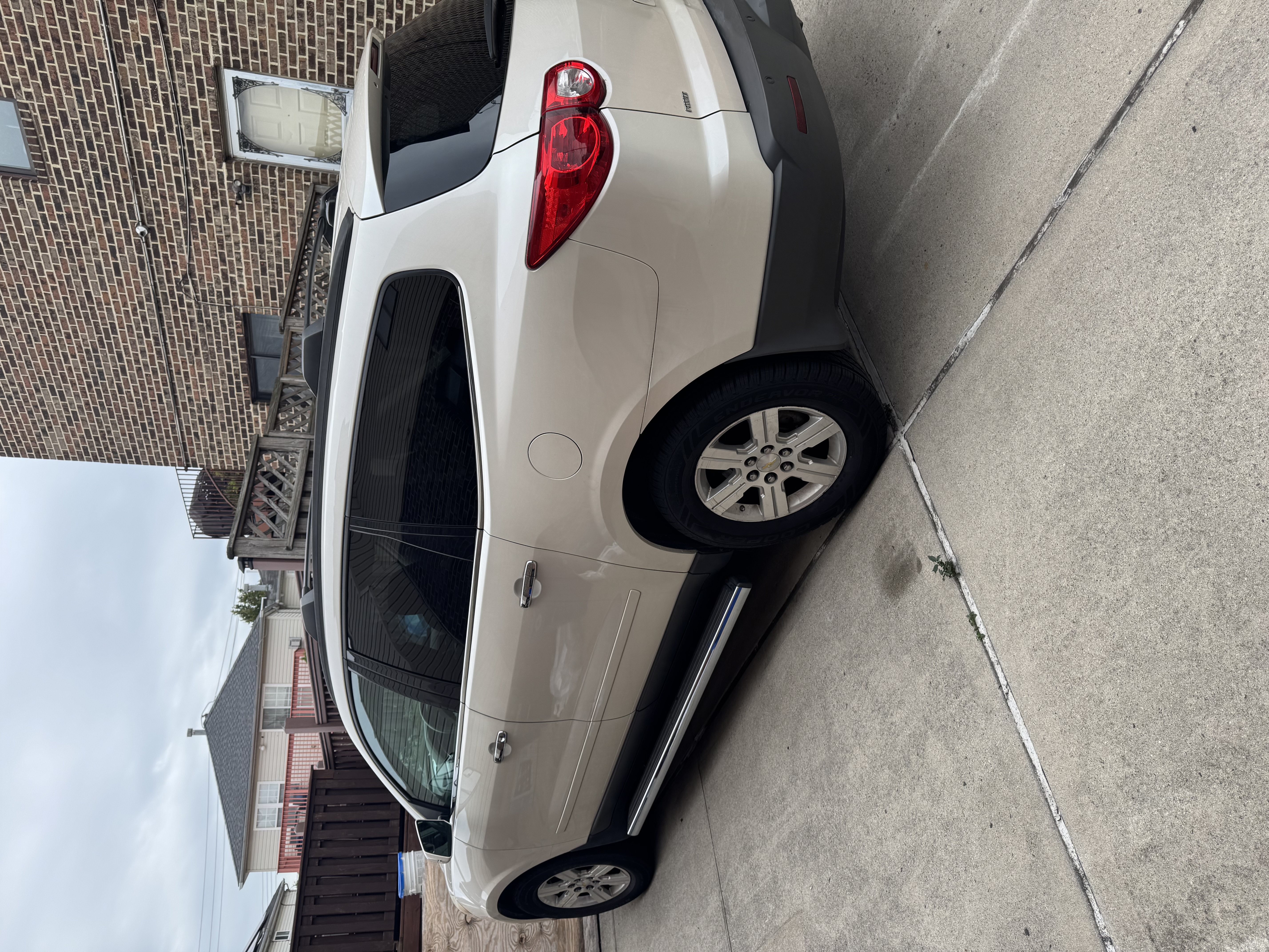 Used 2011 Chevrolet Traverse LT w/ LPO, 'HIT The Road' Package AWD/4WD image 2