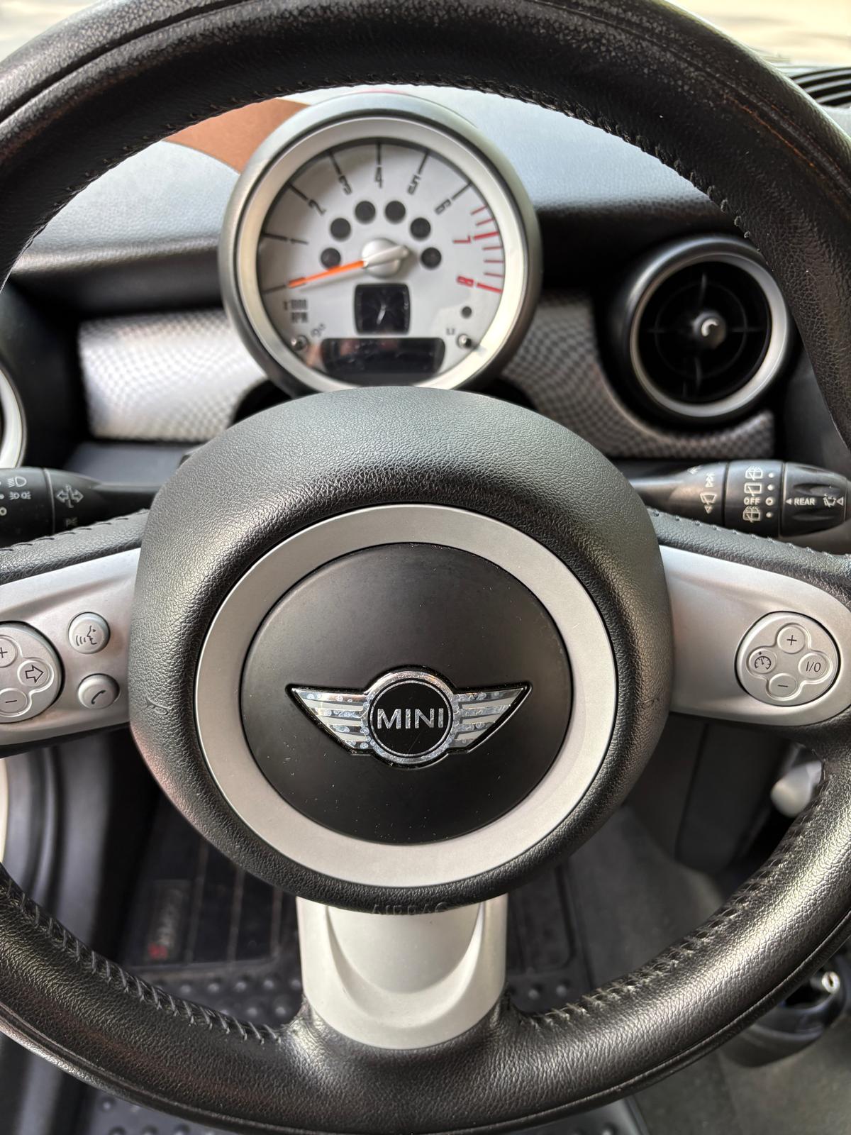 Used 2009 MINI Cooper S FWD image 21