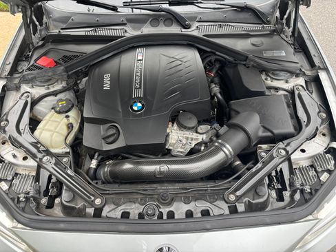 Used 2016 BMW M235i Convertible RWD image 10
