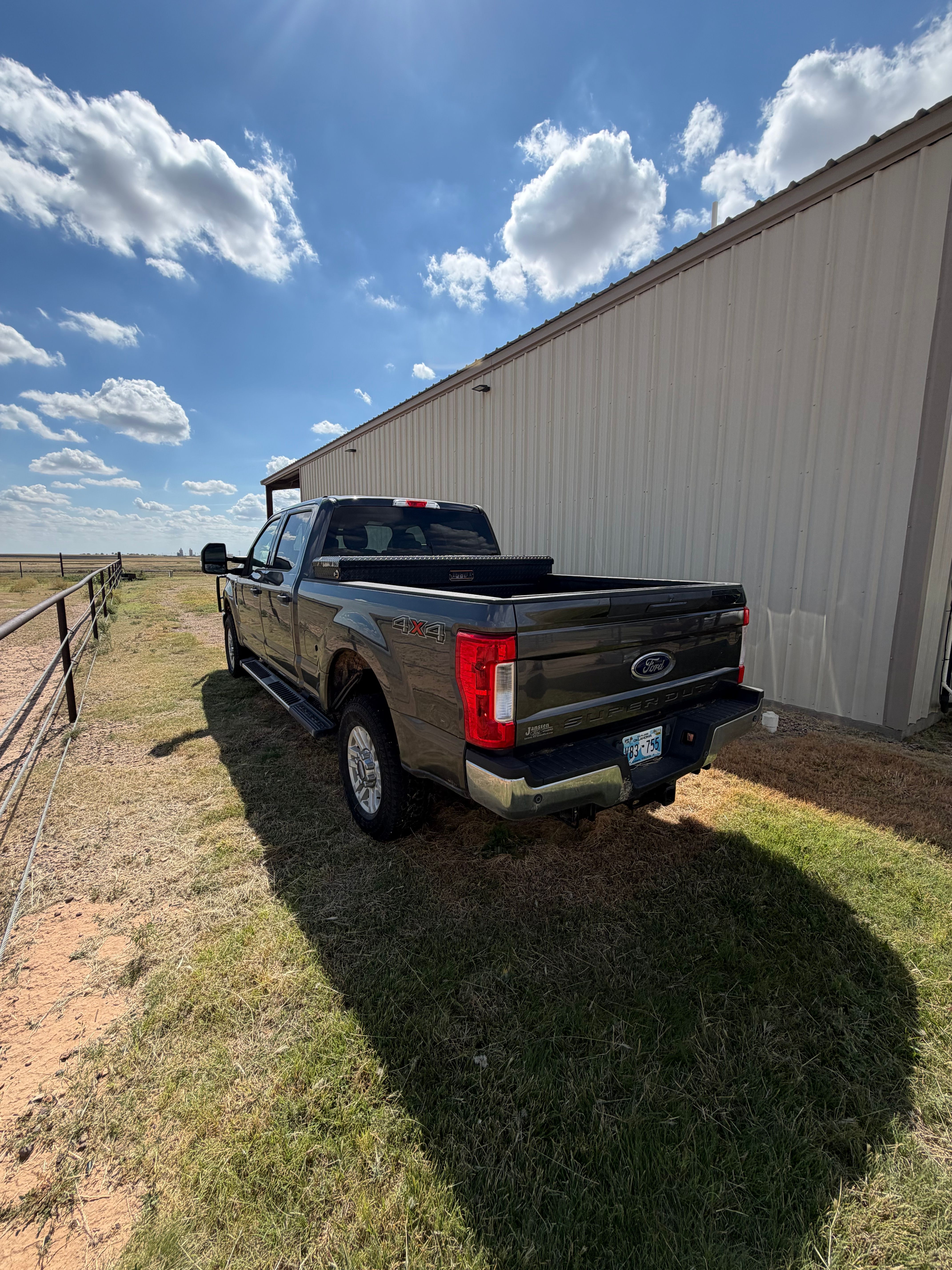 Used 2019 Ford F250 XLT w/ XLT Value Package AWD/4WD image 9