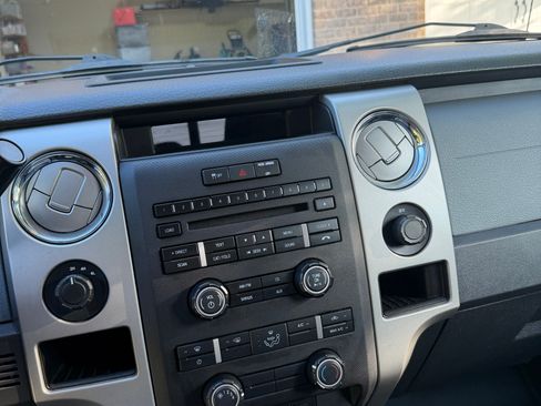 Used 2011 Ford F150 XLT w/ XLT Chrome Pkg AWD/4WD image 5