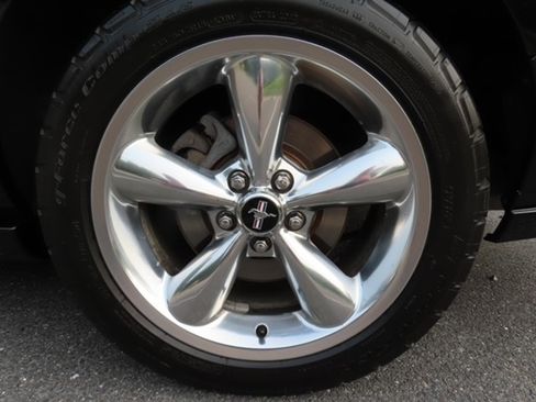 Used 2008 Ford Mustang GT Premium image 14