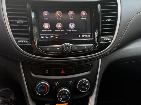 Used 2021 Chevrolet Trax LS FWD image 6