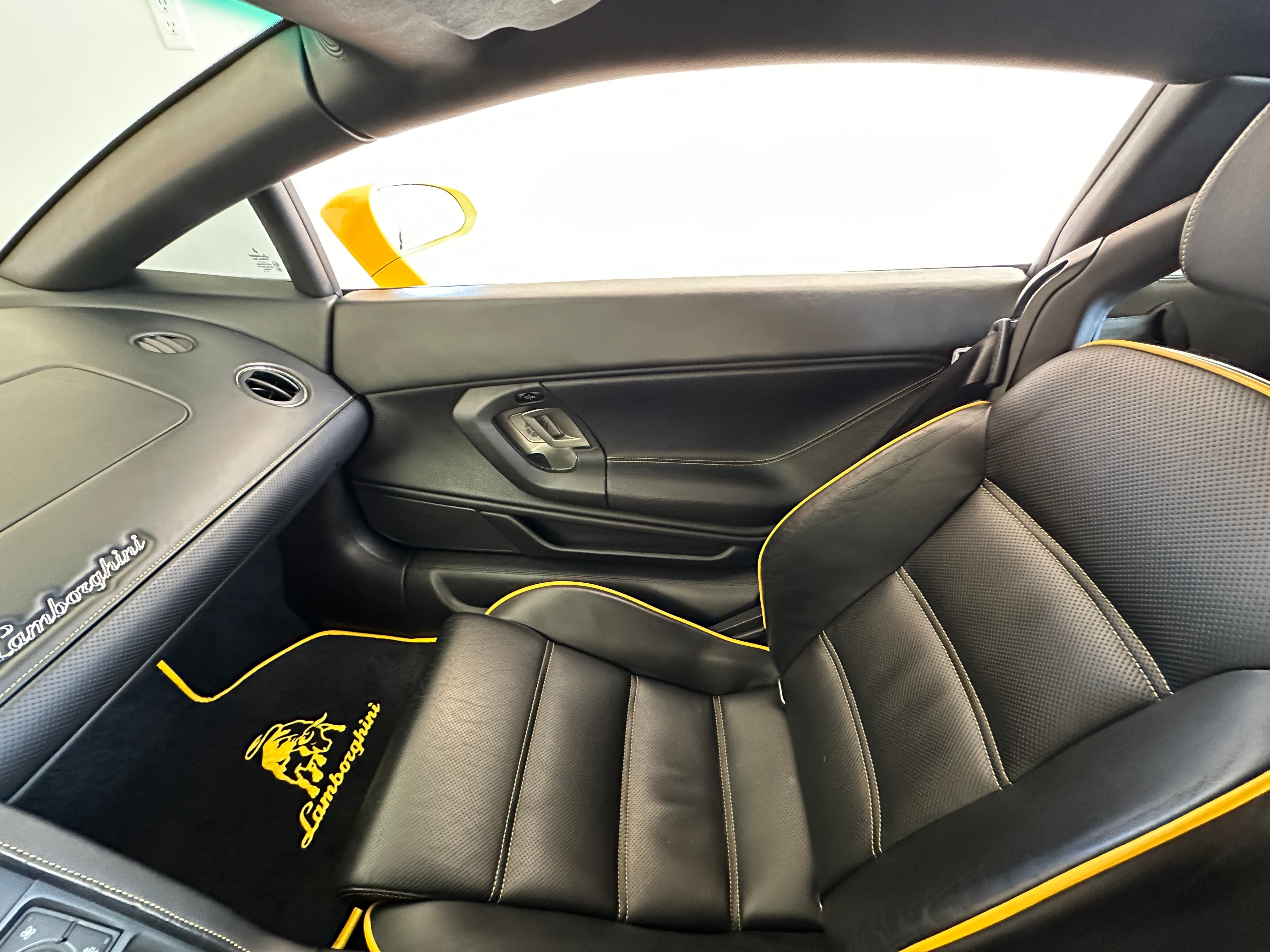 Used 2007 Lamborghini Gallardo AWD/4WD image 18