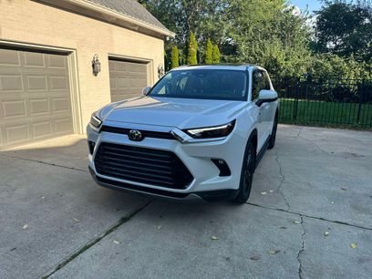 Used 2024 Toyota Grand Highlander AWD Hybrid