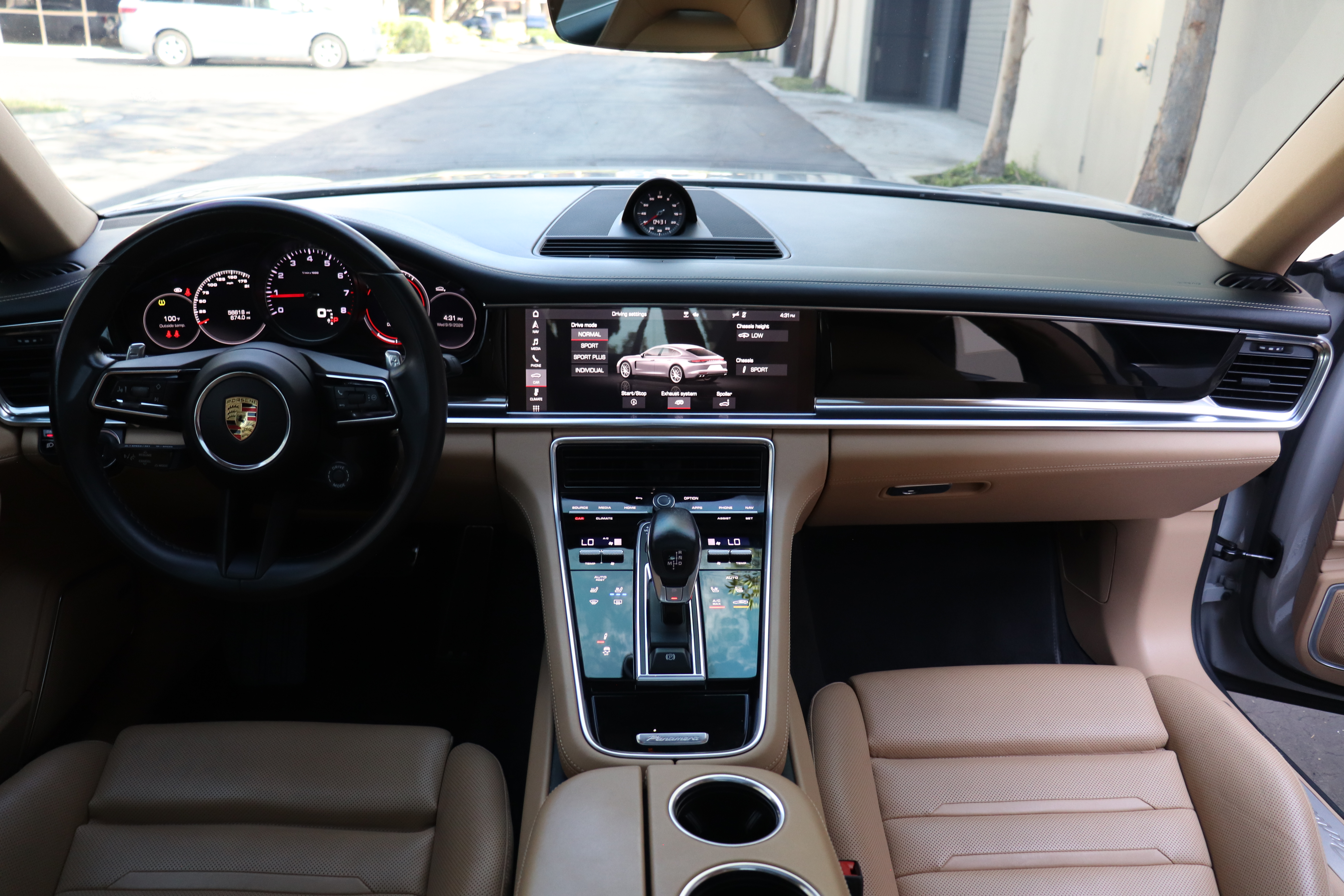Used 2021 Porsche Panamera 4S AWD/4WD image 11
