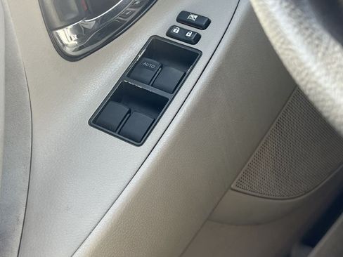 Used 2007 Toyota Camry LE image 16