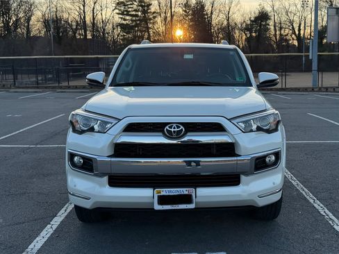 Used 2014 Toyota 4Runner Limited image 2